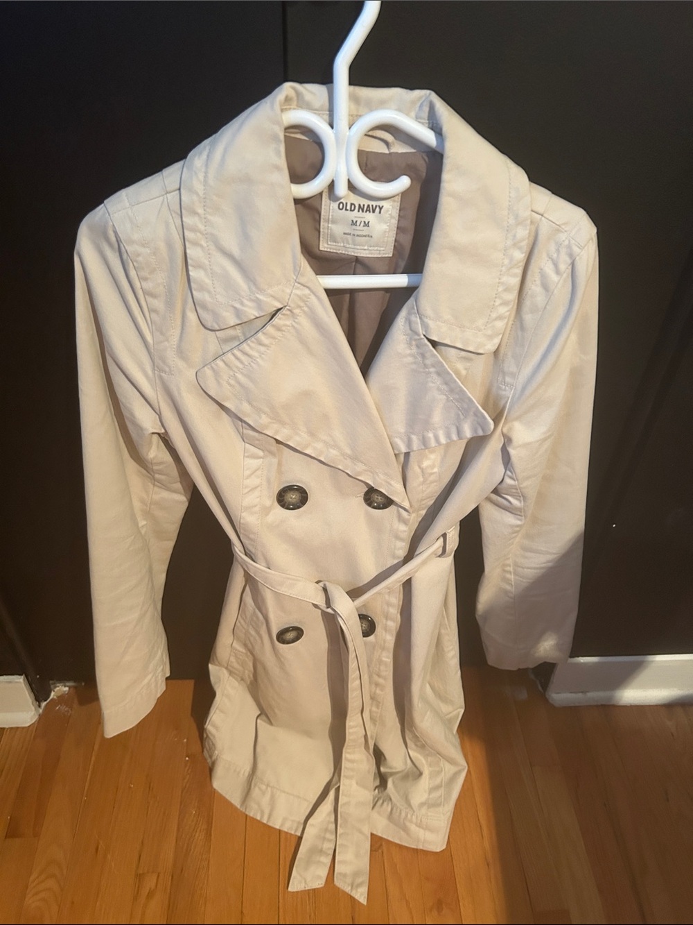 Old Navy Vintage Beige Double-Breasted Trench Coat with Belt Size Medium